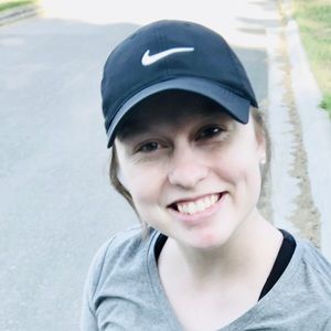 Meet your Posher, Olivia